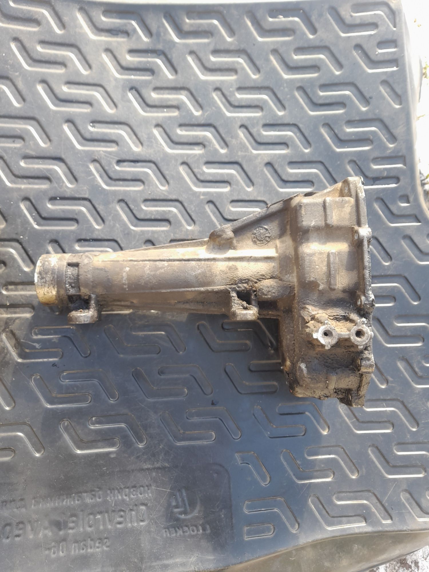 Корпус коробки передач Хвостовик кпп для Газель 2705 3302