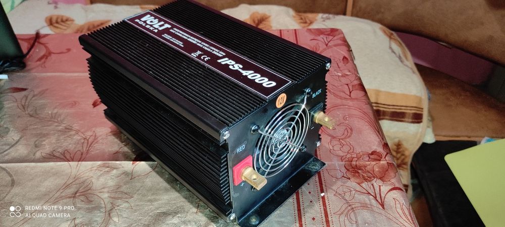 Продам инвектор-преобразователь энергии 12v-220v новый0