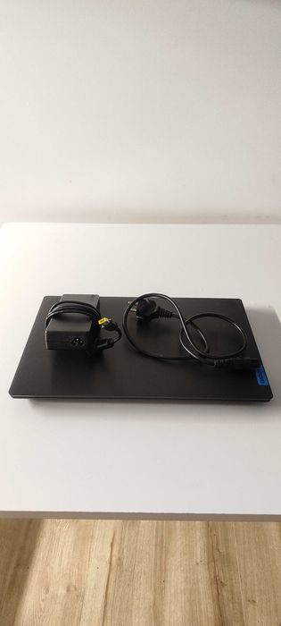 Lenovo IdeaPad L340-15IRH  Stan bardzo dobry