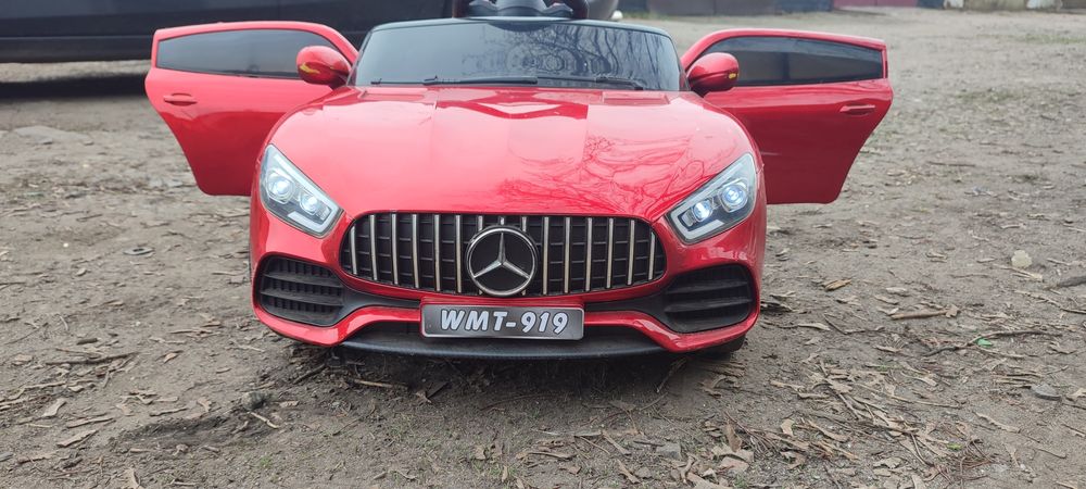 Детский электромобиль