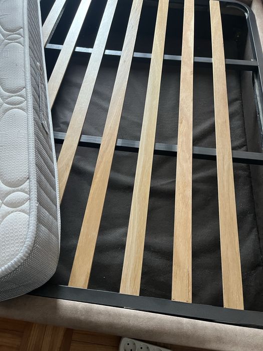 Cama com cabeceira Camel