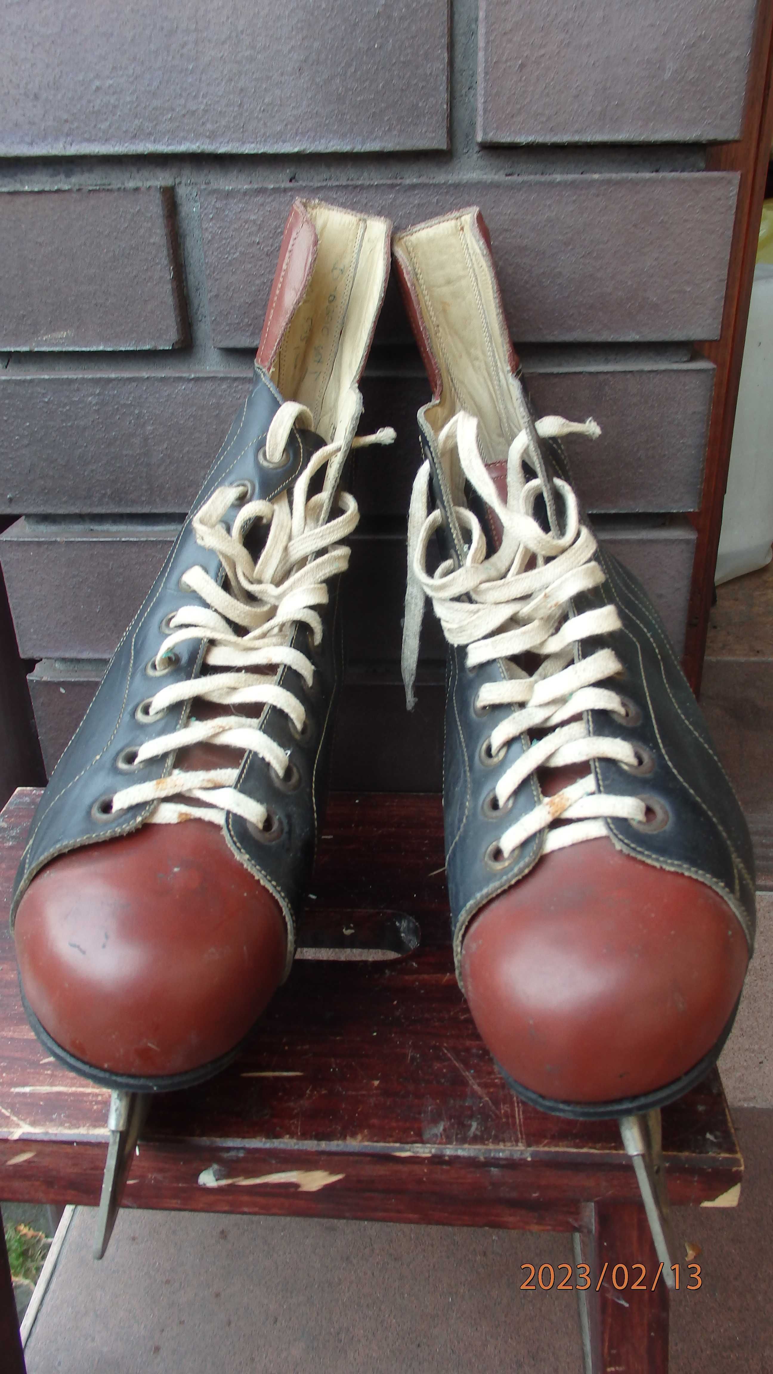 Buty z łyżwami - Fabos Krosno oryginalne ze skóry. Rozmiar 42.