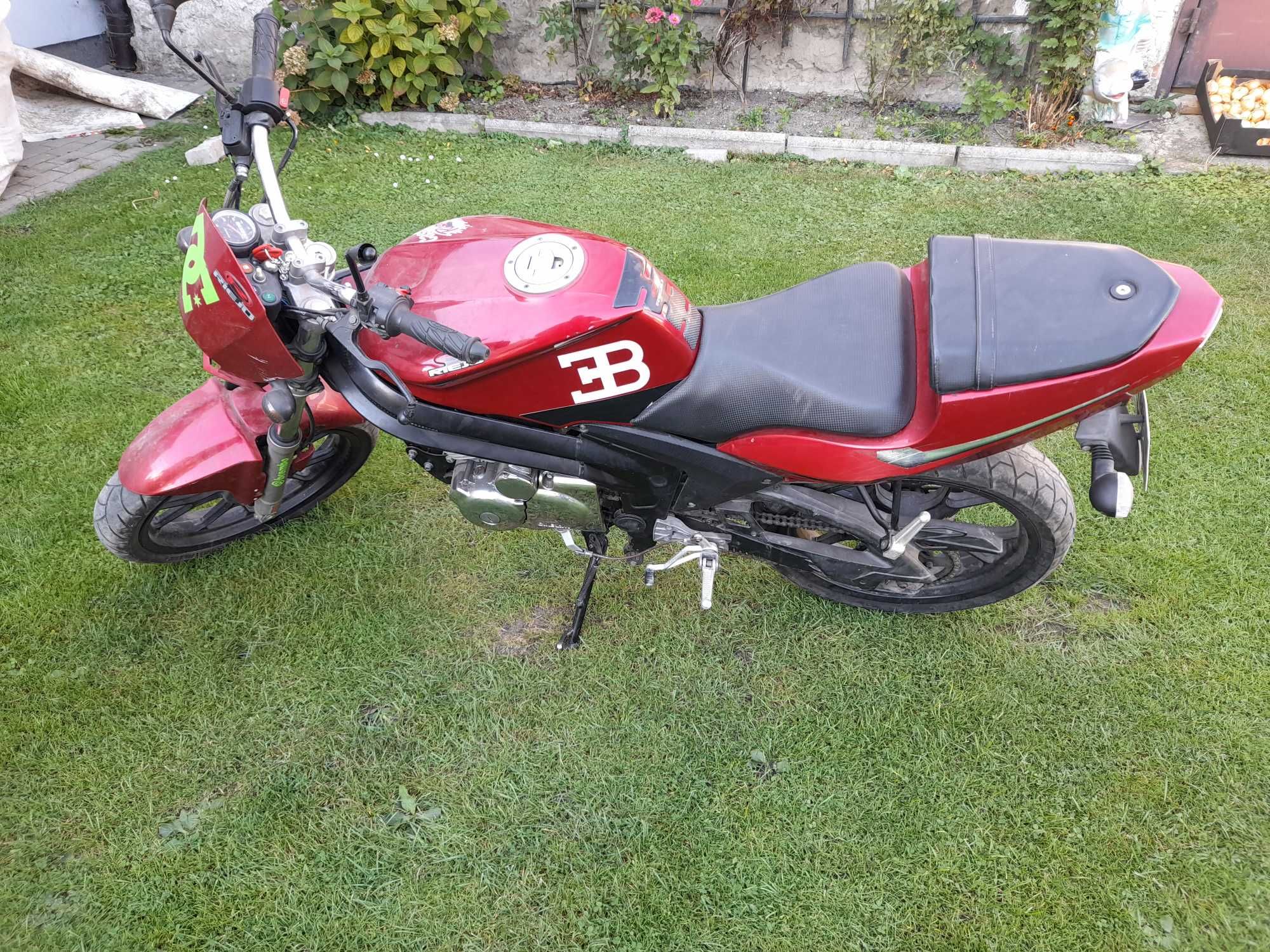 Motocykl RIEJU 125 RS4T