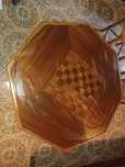 Mesa de Jogo com 4 bancos