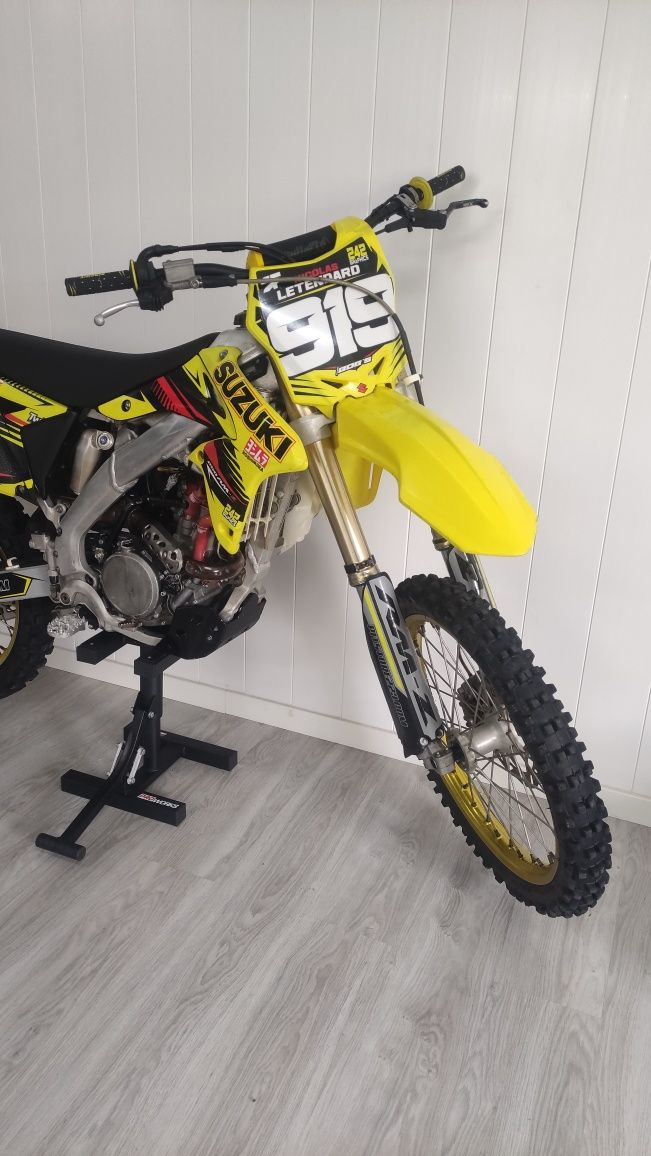 Suzuki RMZ 250cc 2015