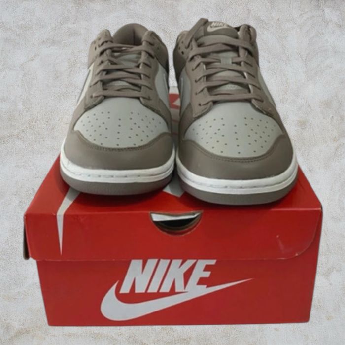 Nike dunk low bone beige