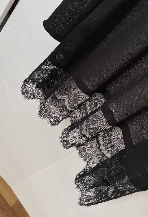 Czarny długi kardigan z wykończony koronką XS 34 H&M