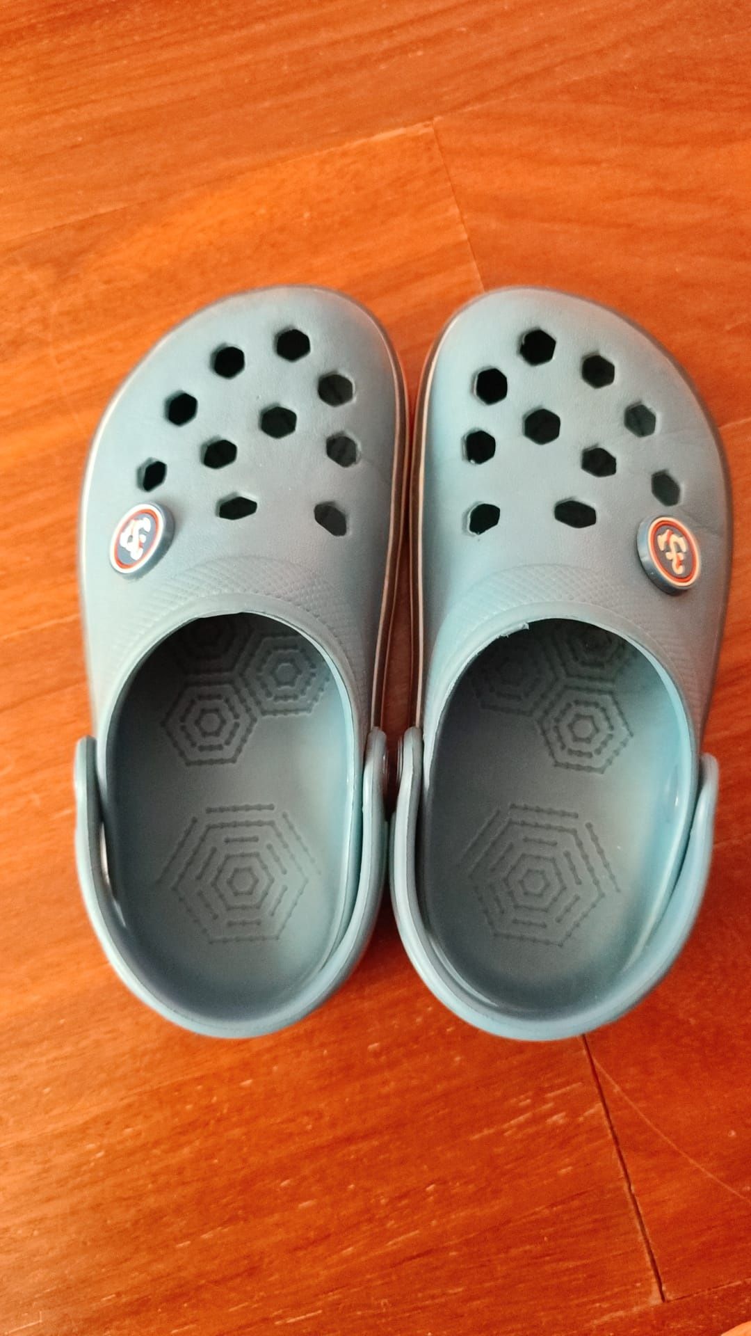 Crocs criança tam. 28/29