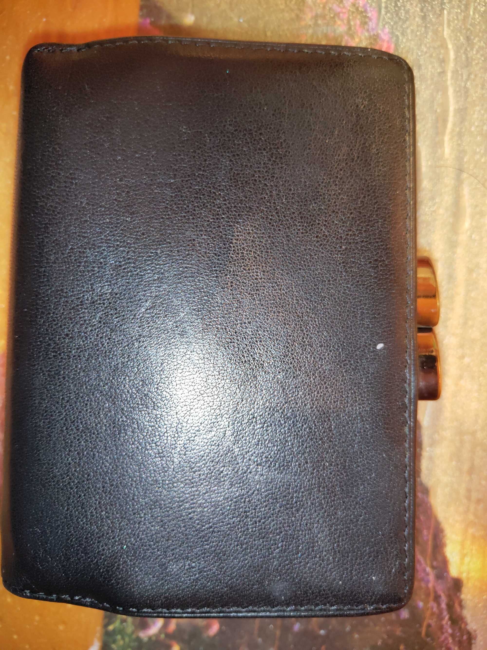 Кошелек кожаный черный Petek 1855