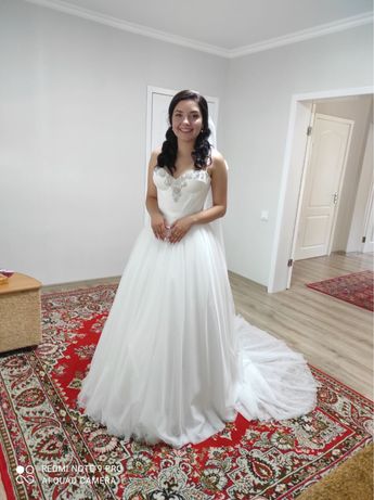 Продам свадебное платье от BLAMMO BIAMO