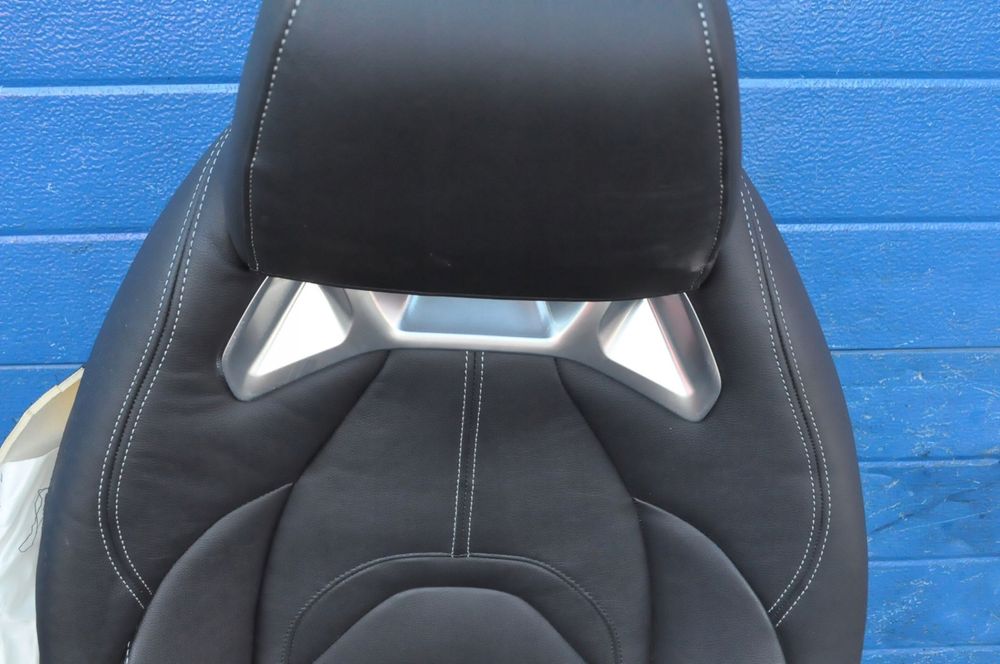 TOYOTA SUPRA MK5 GR PRZEKŁADKA WNĘTRZA FOTELE KANAPA BOCZKI SKÓRA 23R