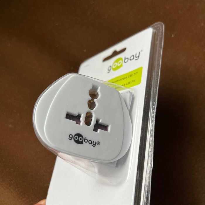 Переходник питания Goobay IEC M/F +USA/UK/Swiss/Italy адаптер 16A