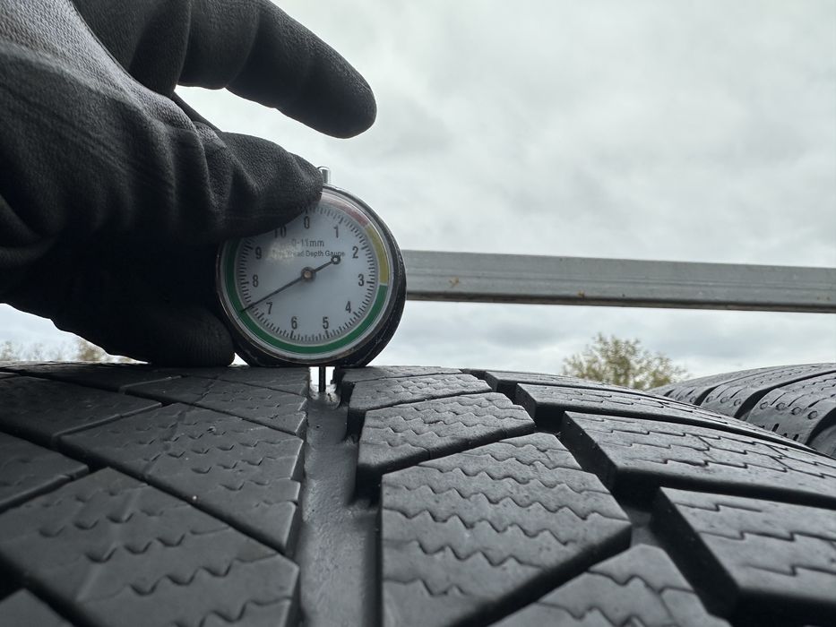 Шини б/у R19 265/45; 295/40 Continental