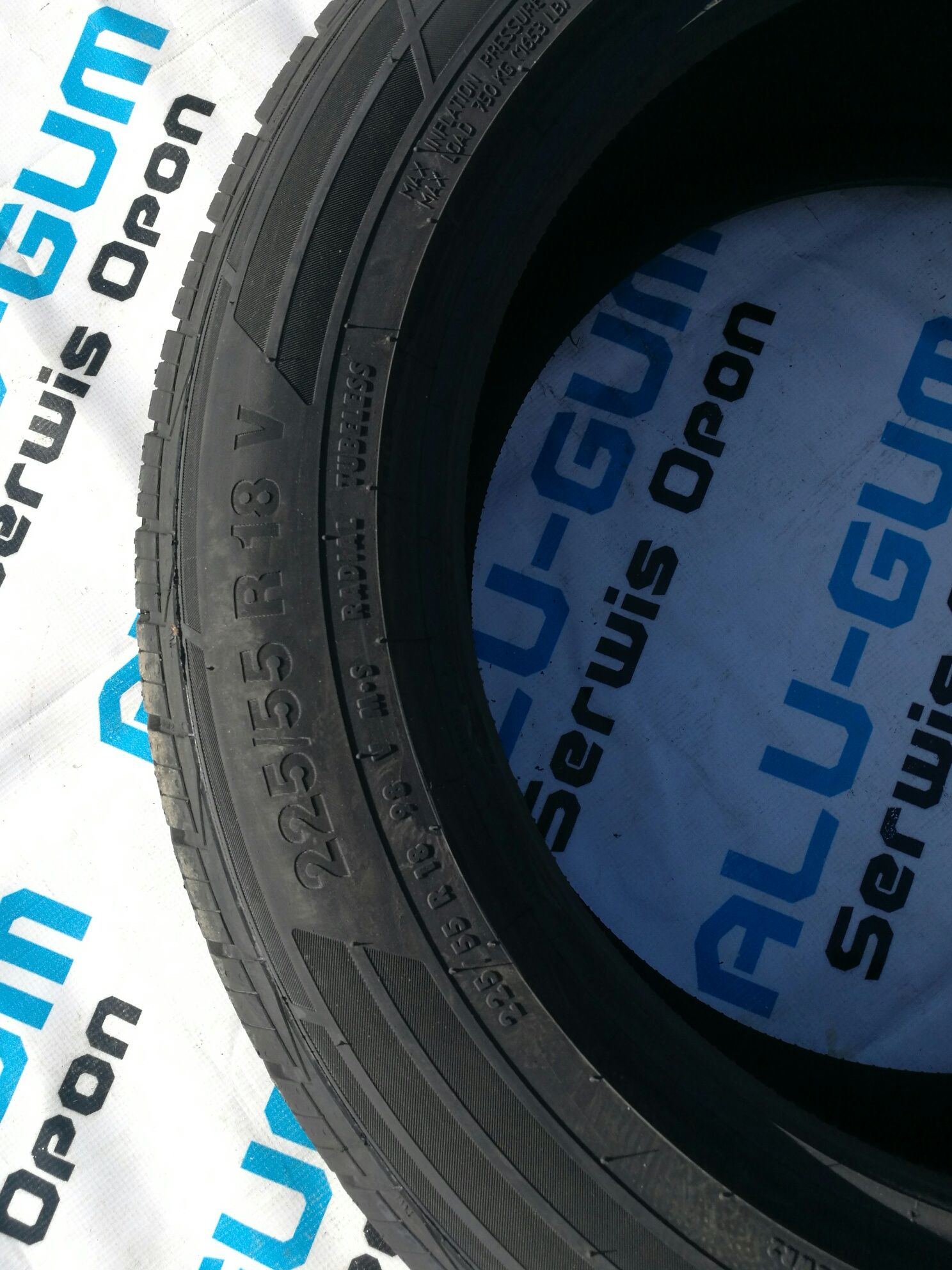 225/55R18 Continental Cross Contact lx2 Opony nowe!