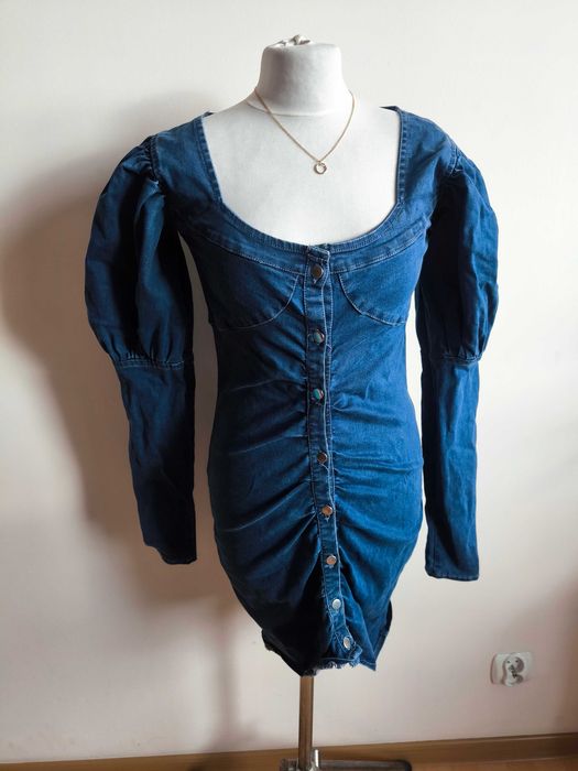 Jeansowa sukienka marki PrettyLittleThing w rozmiarze M (38)