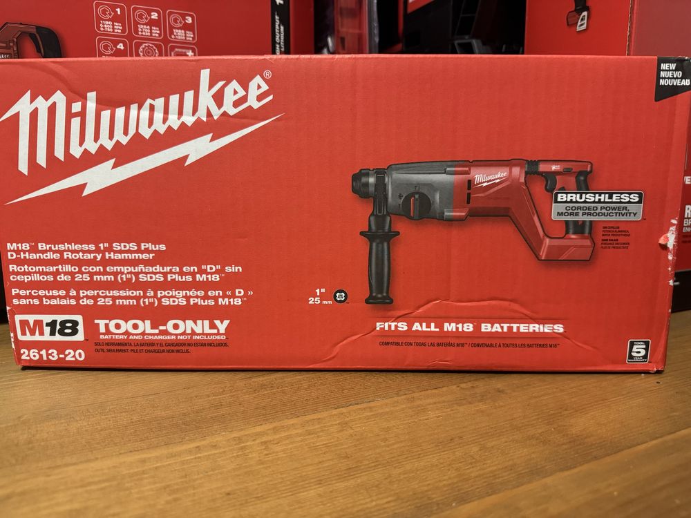 Перфоратор акумуляторний Milwaukee 2613-20, SDS-PLUS 2,6Дж
