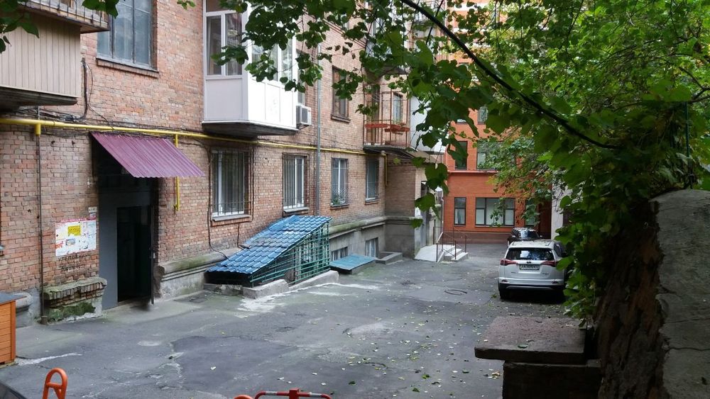 Офіс закритого типу. Полтавська 4. Центр. Власник.