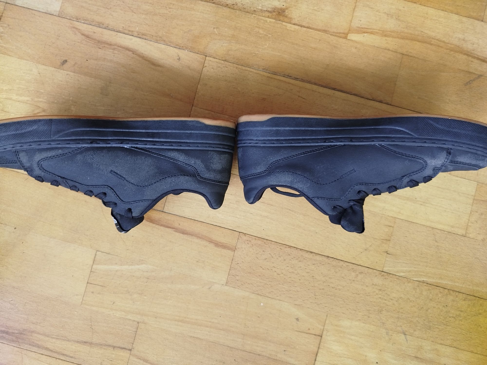 Buty sportowe męskie cropp