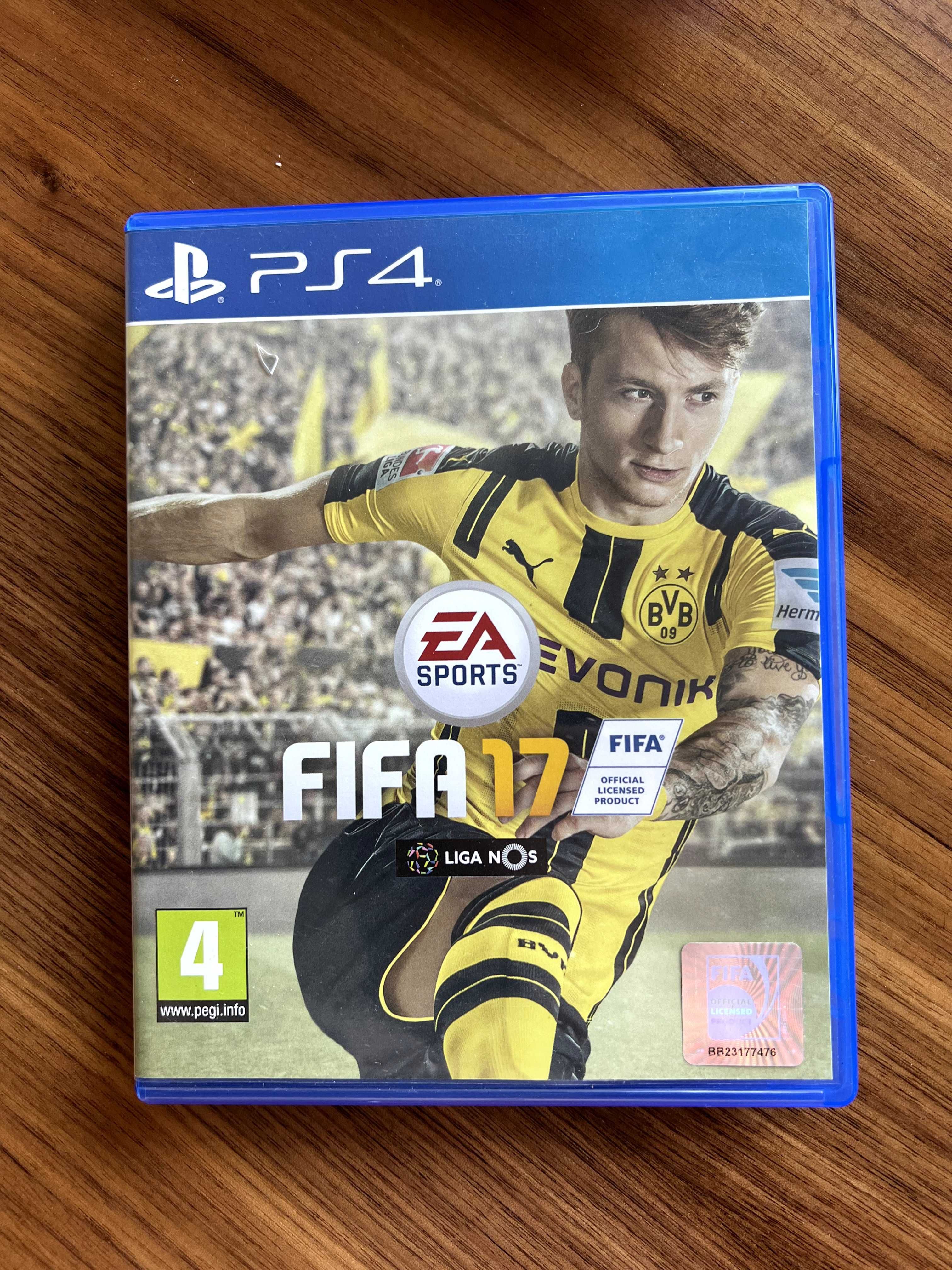 FIFA 17 + FIFA 19 PS4 - Usado