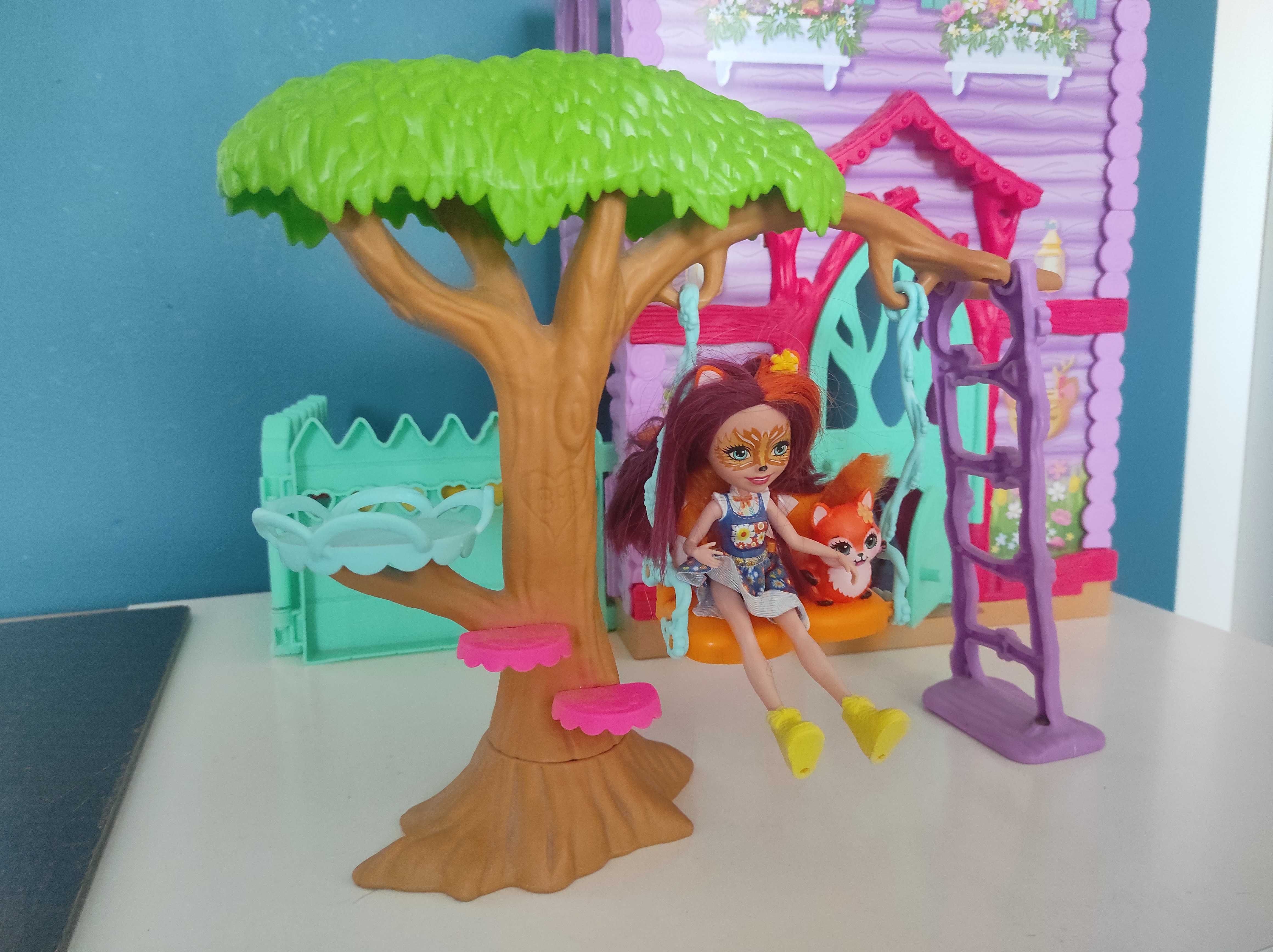 Domek Enchantimals jelonków + Liski na huśtawce