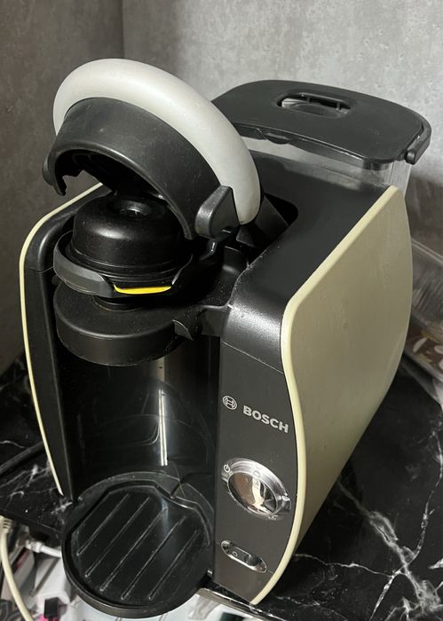 Кавоварка Bosch Tassimo
