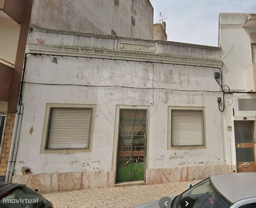 Moradia T6 para venda