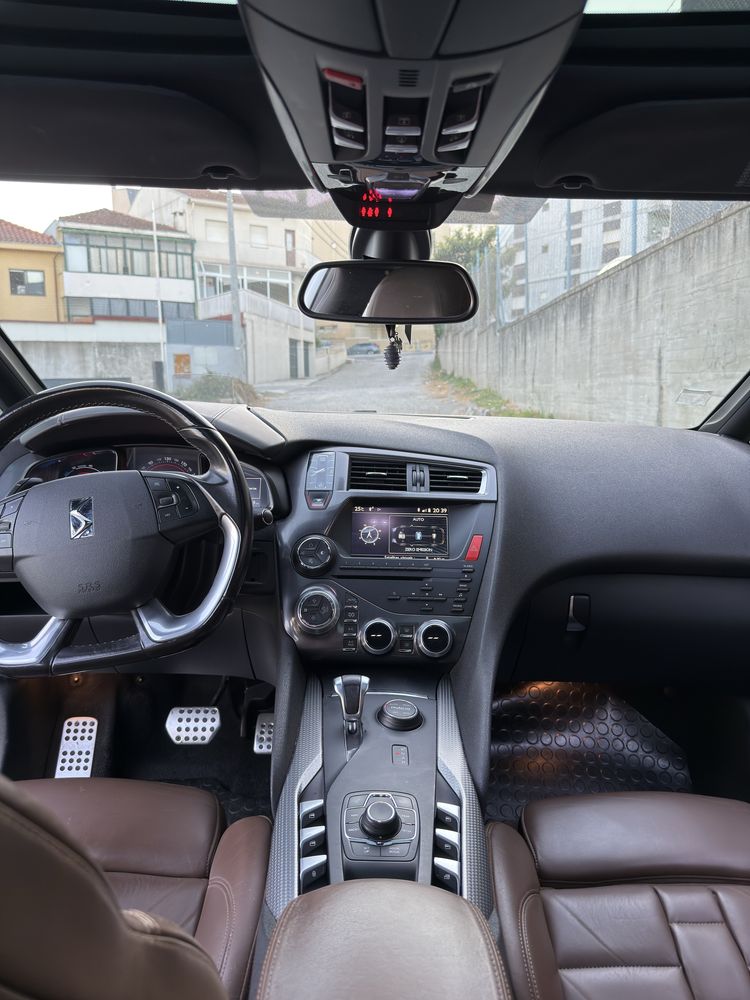 Citroen DS5 Híbrido  (FULL EXTRAS)