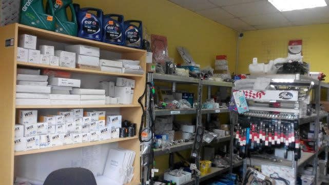 вулНезалежності, комерційне приміщення