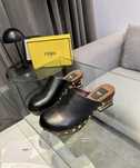 Drewniaki firmy Fendi