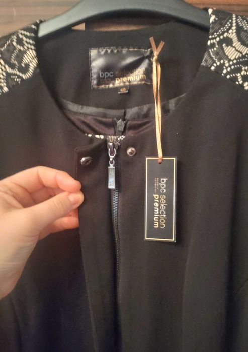 Garsonka z sukienką, koronka, żakiet rozm. 48, Bon Prix