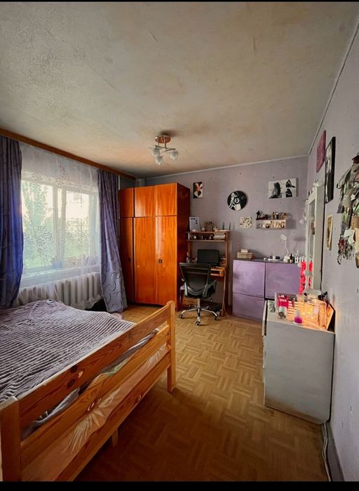 Продам 3-х комнатную квартиру ул.Иорданская 5