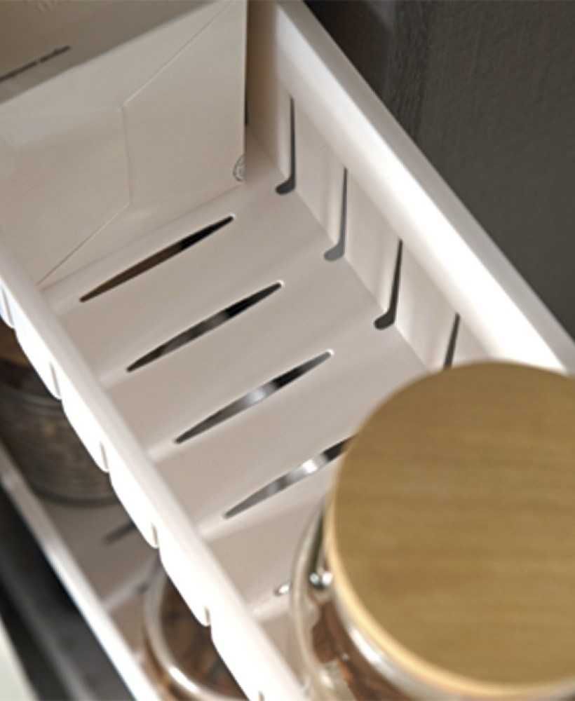 Полочка этажерка для ванной и кухни на колесиках узкая белая