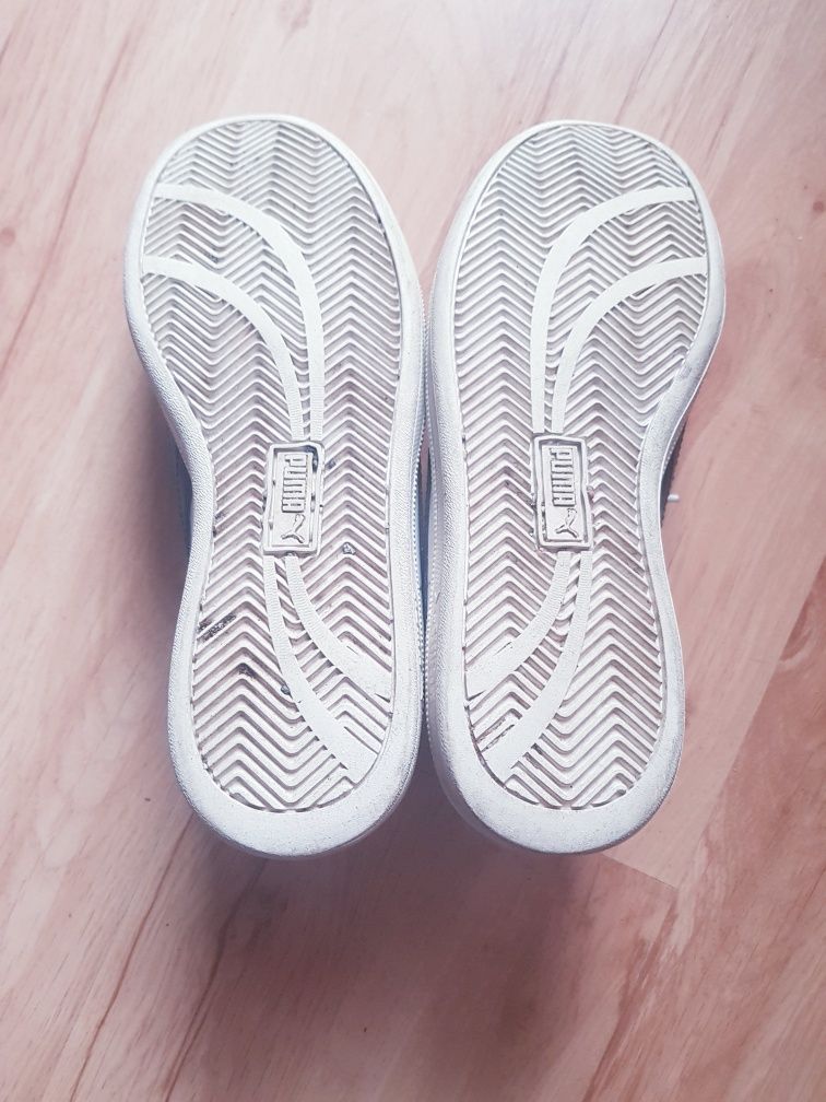 Skórzane buty sportowe damskie marki Puma rozmiar 39