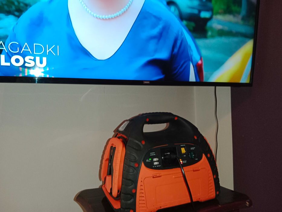 Agregat prądotwórczy Przetwornica inwerter powerbank 220 V Starter