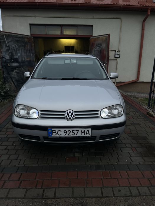 Volkswagen golf 4