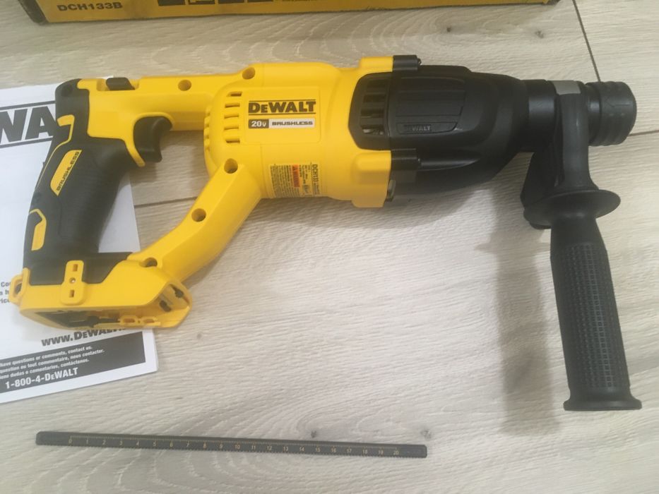 Dewalt DCH133 20v аккумуляторный перфоратор Оригинал из США
