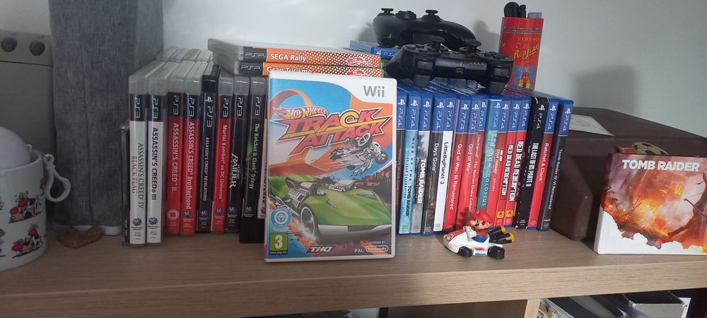 Jogo Nintendo Wii Hot Wheels Track Attack