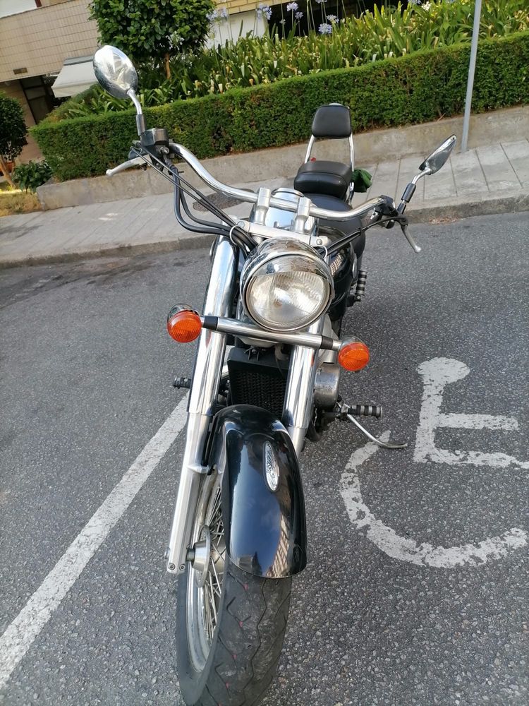Honda Shadow 750 - Execelente estado