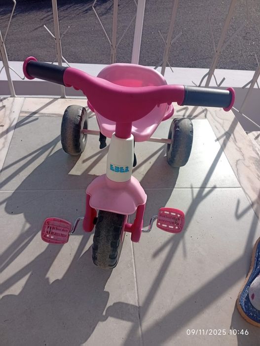 Triciclo rosa feber