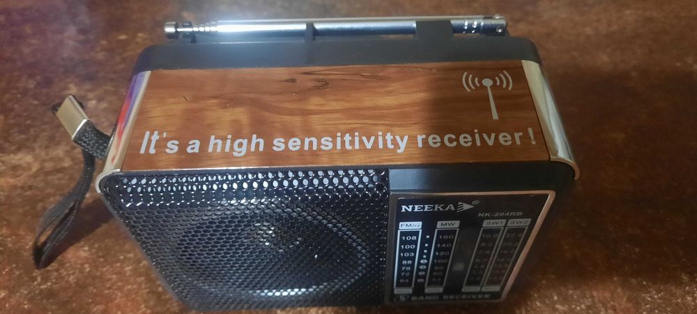 Радиоприемник АККУМУЛЯТОРНЫЙ NEEKA NK - 204 RB (5 диапазонов)