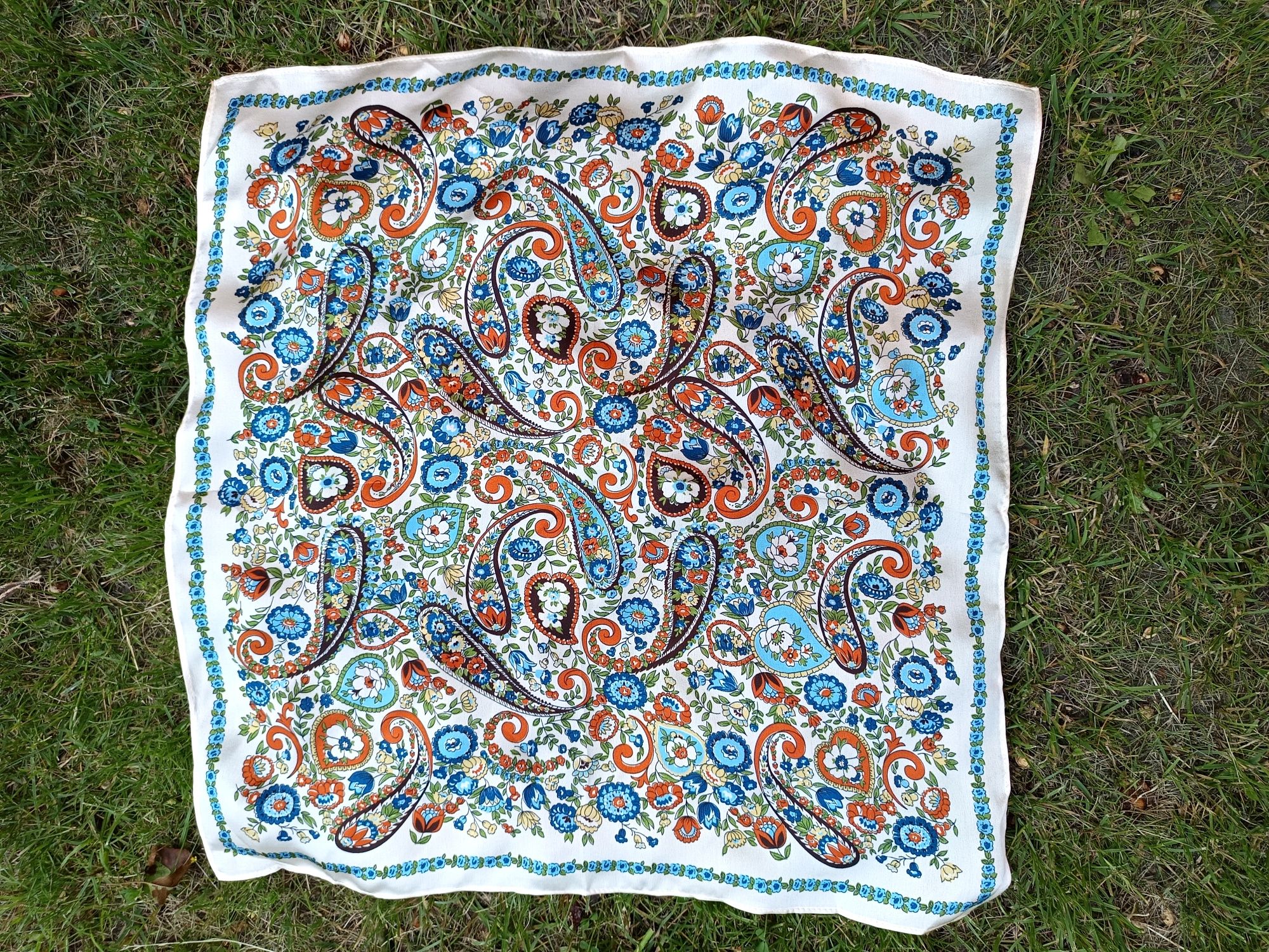 Jedwabna chusta\apaszka boho 53x53 cm, nowa
