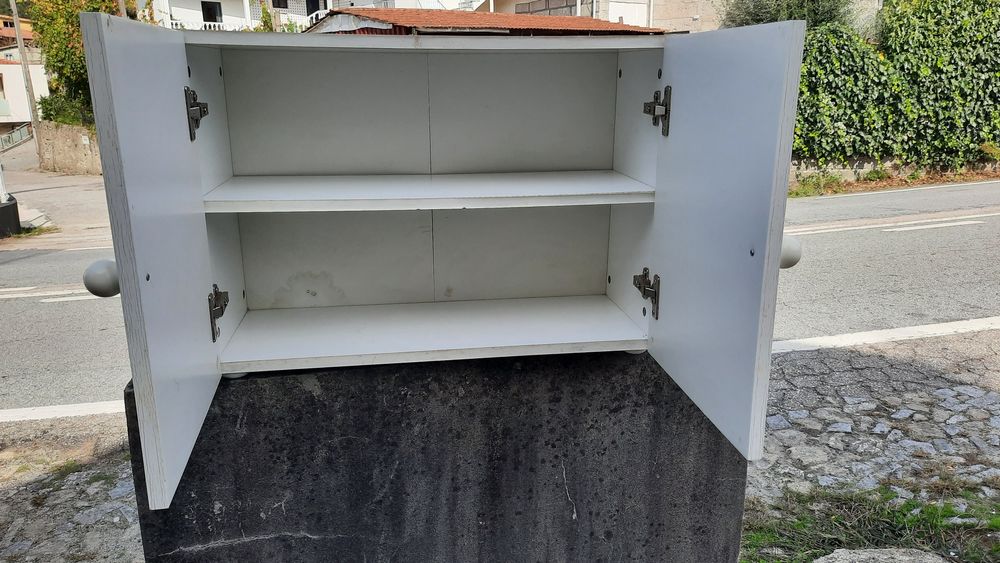 Móvel de arrumos