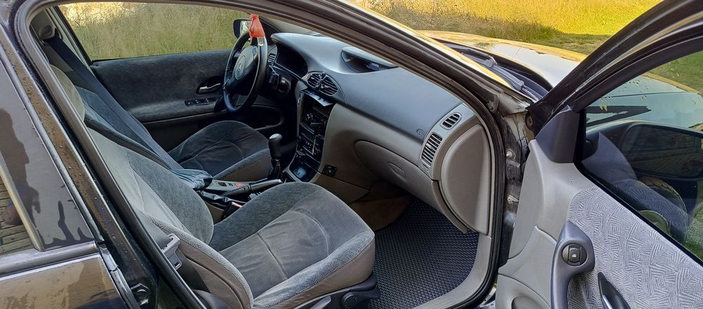 Продам Рено лагуну2