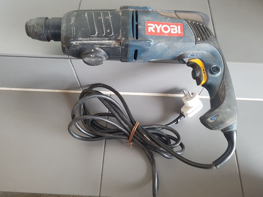 wiertarka udarowa RYOBI 650W