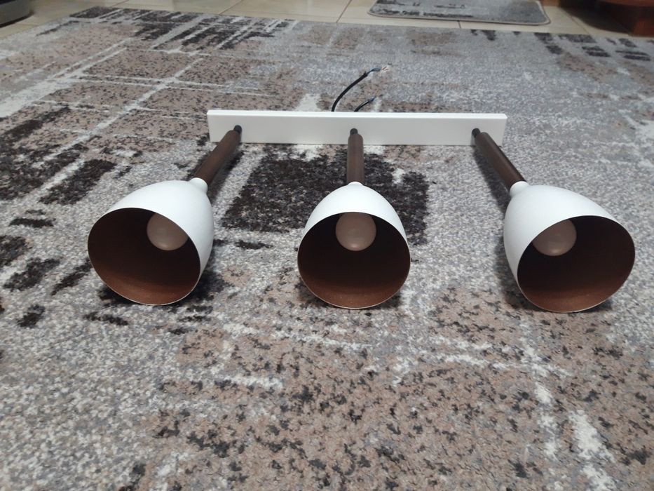 Люстра нова 900 грн