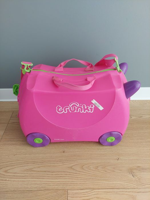 Trunki walizka na kółkach
