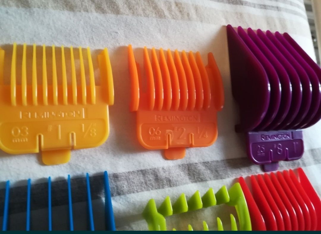 Pentes e Acessórios para Máquina de Cortar Cabelo