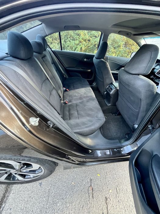 Honda Accord 2015 Automat