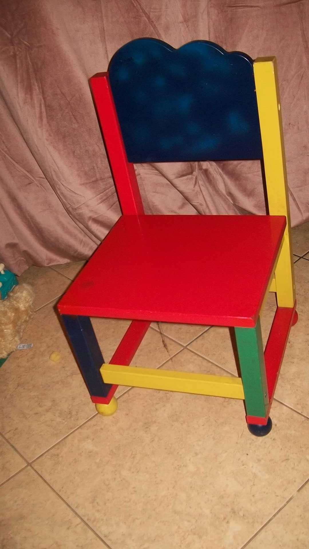 krzesełko dla dzieci drewniane mocne solidne