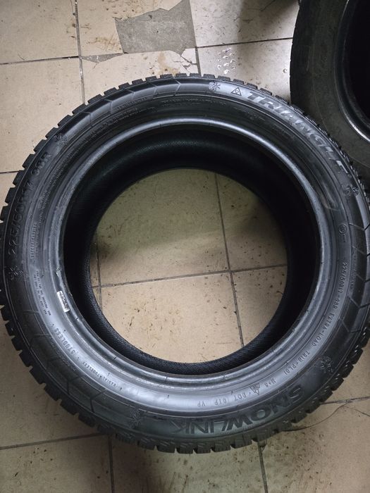 Продам зимову резину